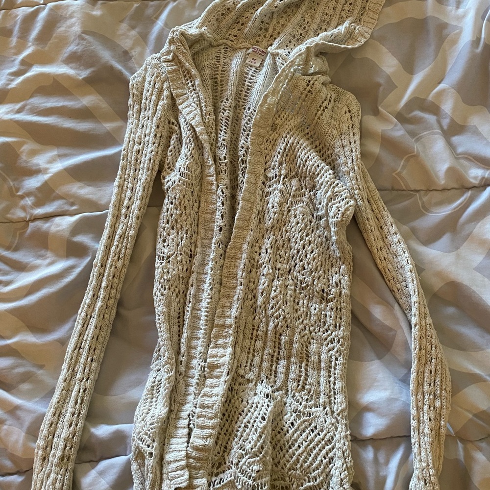 Mossimo cardigan.